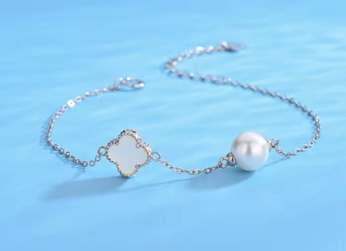 Four Leaf Clover Bracelet